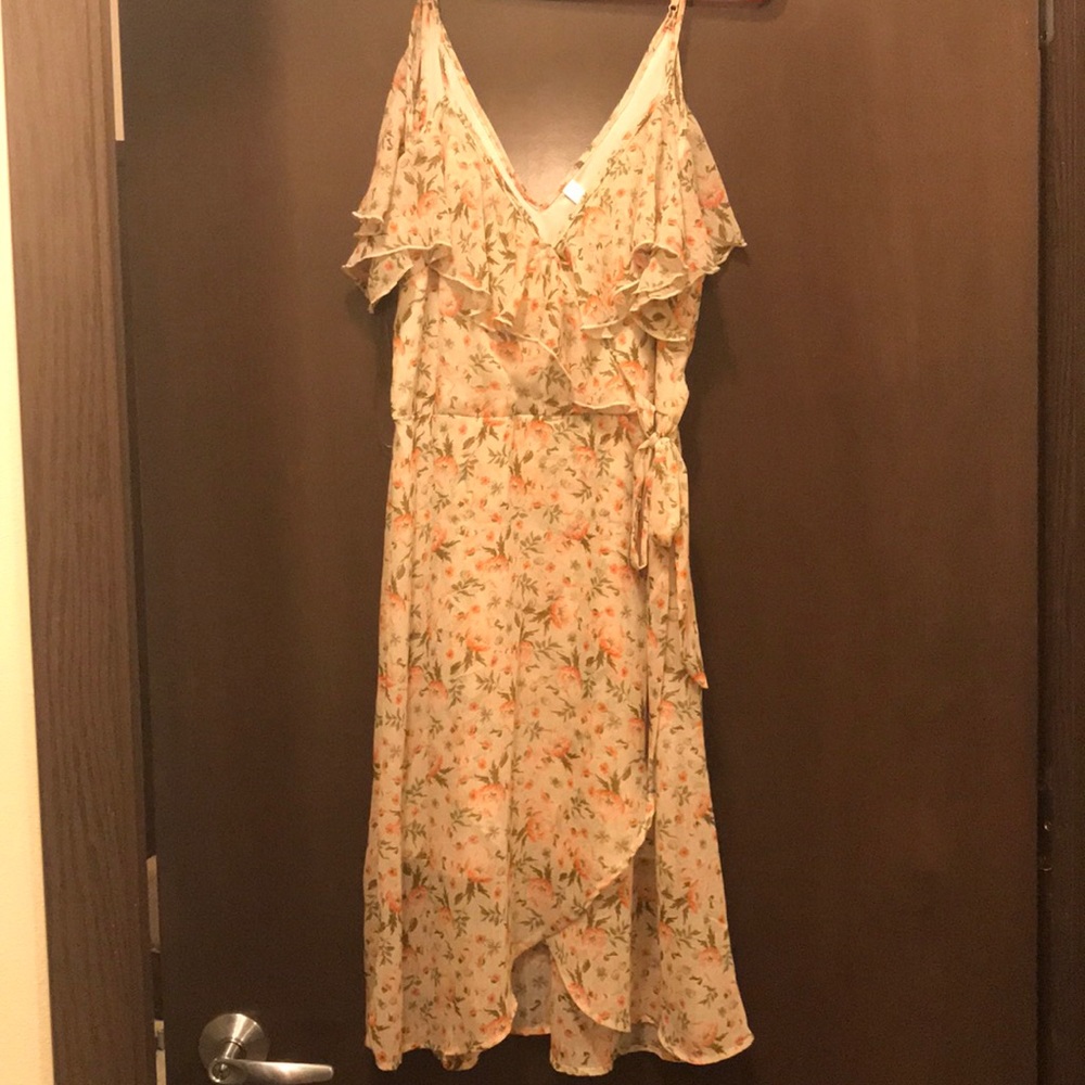 Cold shoulder / off the shoulder floral sundress